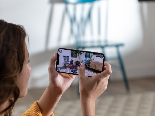 T-Mobile jako první v ČR nabídne eSIM podporovanou v nových iPhonech