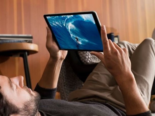 Češi vítají možnost práce odkudkoliv, více než dvě třetiny dnes pracují mimo kancelář