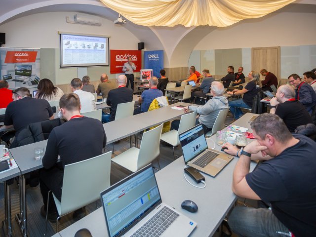 Ohlédnutí za podzimní 100MEGA roadshow