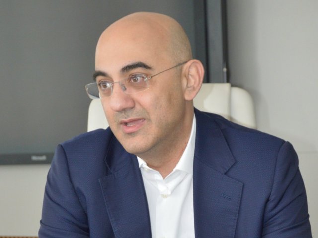 Chris Papaphotis (Microsoft): Pojďme zůstat společně v čele díky AI a nové vlně PC