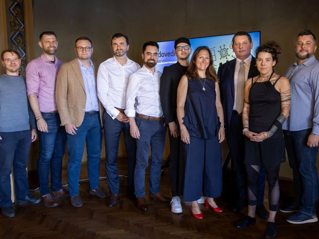 Microsoft v ČR spouští AI National Skilling Plan. Proškolit hodlá přes 350 000 lidí