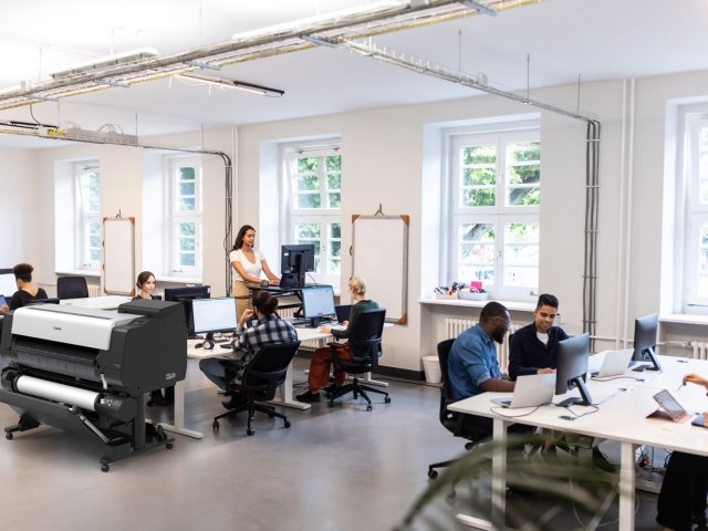 Canon představil velkoformátové tiskárny imagePROGRAF TZ a TX