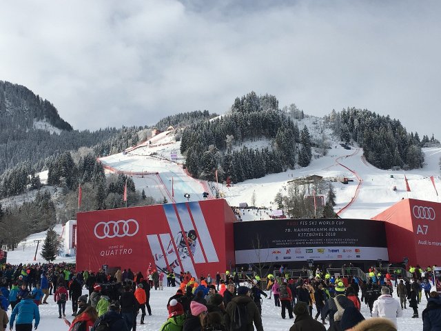 Alpská lyžovačka s Honeywell