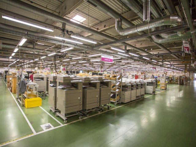 Jak Canon repasuje multifunkce