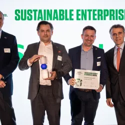 Projekt Microgrid Schneider Electric získal Cenu za udržitelné podnikání