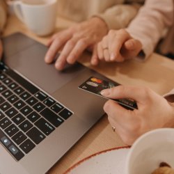 Co Češi očekávají od placení na internetu?