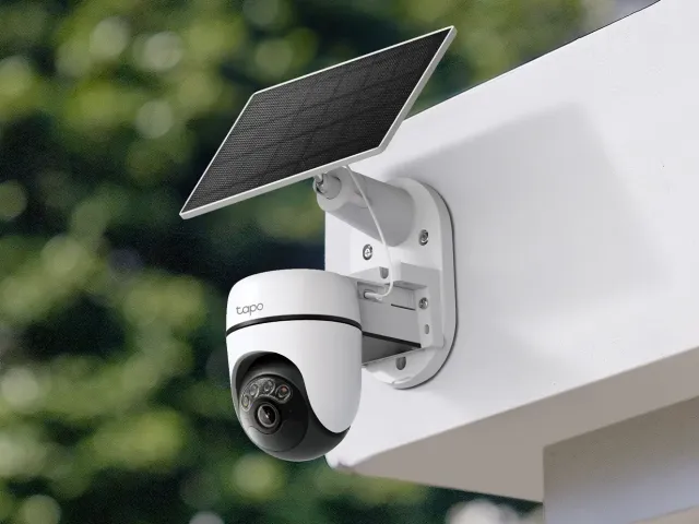 TP-Link představil kameru se solárním panelem a funkcí otáčení a naklápění