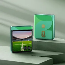 Prodej chytrých telefonů v roce 2025 mírně rostl