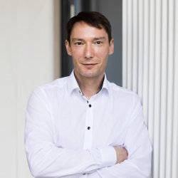 HPE: V roce 2026 nás čeká rozšíření autonomně řízených sítí a změna role síťových expertů