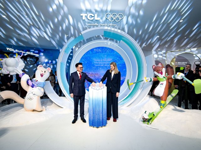 TCL přináší fanouškům i sportovcům zážitky ze zimních olympijských her Milano Cortina 2026 a představuje vizi „It’s Your Greatness“