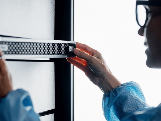 IBM představilo nová autonomní úložiště poháněná agentní AI