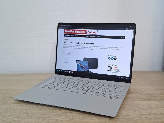 Recenze ASUS ExpertBook Ultra: Nebezpečně povedený notebook