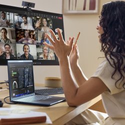 AI mění rozhodování top manažerů. Širší využití ale brzdí roztříštěná data i chybějící pravidla