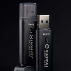 Kingston představil USB disk „nové generace“ s 256bitovým hardwarovým šifrováním