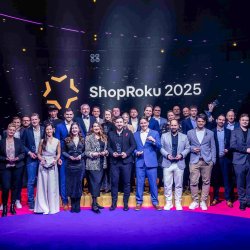 Heureka vyhlásila ShopRoku 2025: Značkou roku je Apple, nejpopulárnější opět Alza