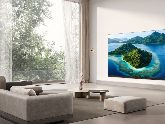 TCL uvádí prémiové novinky do Evropy: televizory SQD-Mini LED, pohlcující zvuk a výkonné monitory