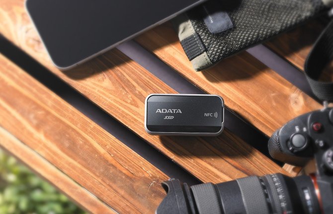 ADATA uvedla na trh externí SSD Urban Tapsafe s NFC a podporou více uživatelů