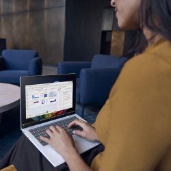 Více než polovina firem v Česku by si připlatila za ukládání dat v EU