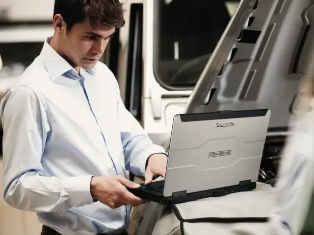 Red Hat a Panasonic spolupracují na zlepšení odolnosti a bezpečnosti edge zařízení