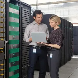 HPE „rozjíždí“ autonomně řízené sítě. Bezpečný provoz zajistí umělá inteligence