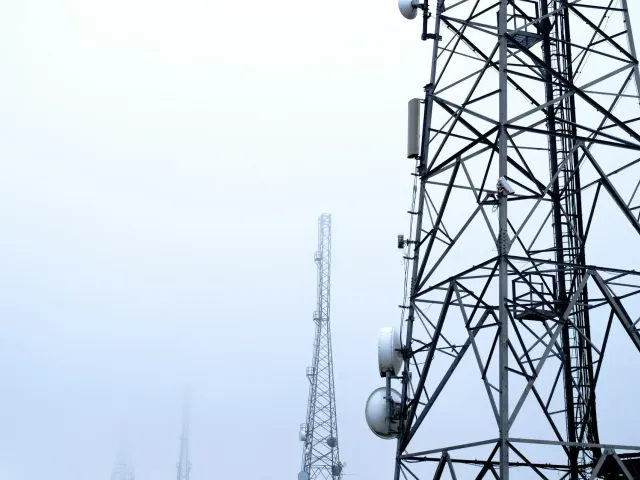 ČTÚ otevírá pásmo 26 GHz pro moderní bezdrátové sítě a zpřístupňuje informace o využití spektra