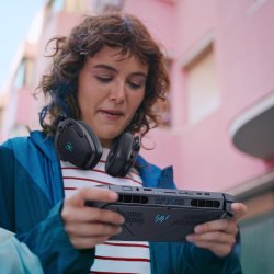 Acer představil nový herní handheld s procesory a grafikami Intel Arc