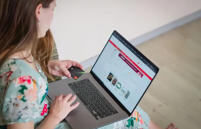 E-shopy mají méně než měsíc na splnění požadavků AI Actu. Mnoho z nich ale neví, co přesně to znamená