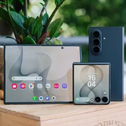 Nová generace skládacích telefonů Samsung přináší do nabídky zcela nový formát zařízení