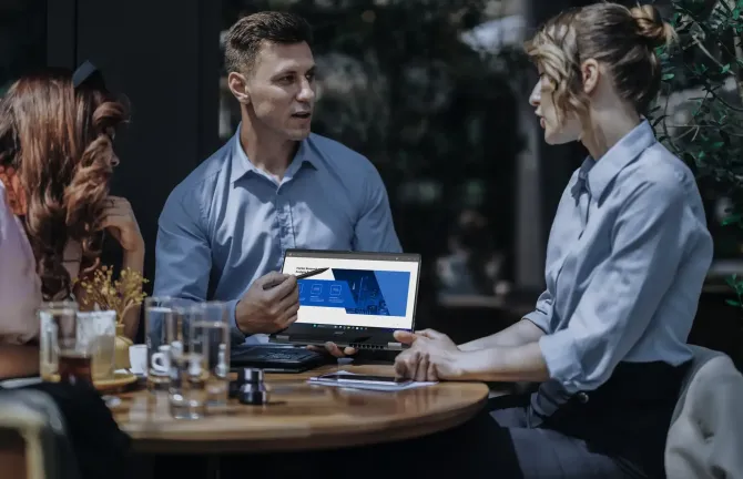 Salesforce představil zásadní rozšíření své agentní AI platformy Agentforce Commerce