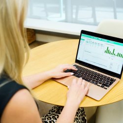 Česká e-commerce v prvním pololetí 2026 vzrostla o 5,3 %