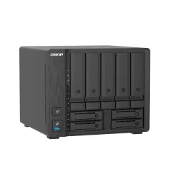 QNAP: úložiště TS-h966TX