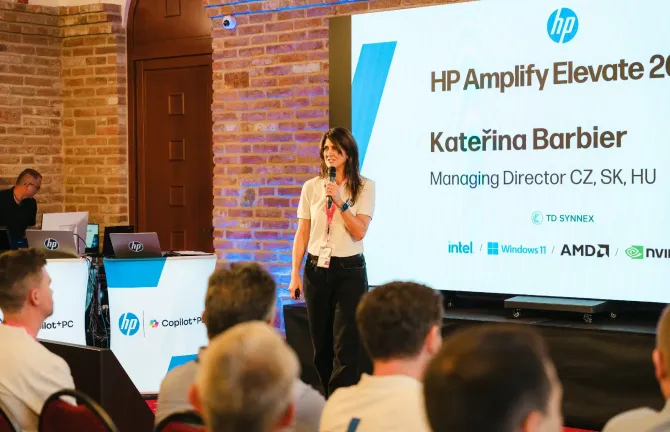 HP Amplify Elevate 2026: Od AI ke Třem sestrám