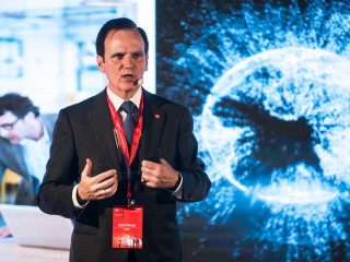 Juan Porcar, viceprezident Fujitsu a ředitel regionu východní Evropy, Ruska, států a SNS Afriky