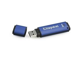 USB flash disk Kingston je odolný vodě až do 1,5 metru.