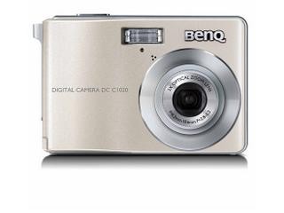 Fotoaparát BenQ C1220 s rozlišením 12 megapixelů.