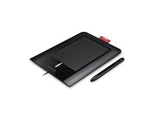 Tablety Wacom s multidotykovou funkcí.