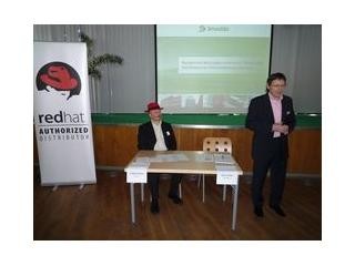 Ondřej Suchý (Enlogit - řešitel pro Red Hat), Martin Malý (Servodata)