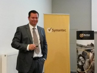 Patrick Müller, consumer sales account manager