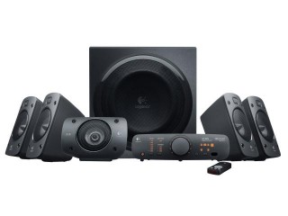 Logitech Surround Sound Speakers Z906 je následníkem reproduktorového systému Logitech Z-5500