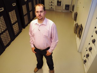 Janne Paananen, technologický ředitel zodpovědný za UPS velkých výkonů v Eatonu