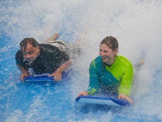 Surf aréna přinesla neobvyklé zážitky