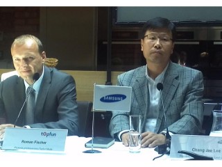 Roman Fischer z Topfunu a Chang Jae Lee ze Samsungu