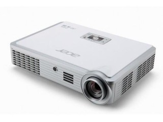 Projektor Acer K335