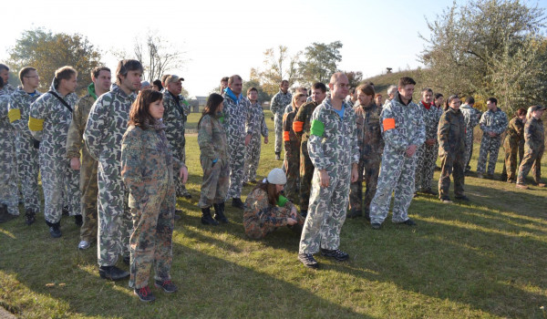 V Army Parku při udílení posledních pokynů