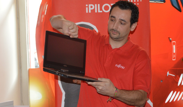Samy A. Khaleg, product manager client computing devices ve Fujitsu