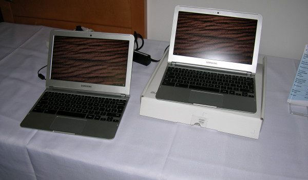 Dva modely Chromebooků, které by se na český (a slovenský) trh měly dostat během druhého čtvrtletí letošního roku