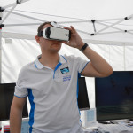 Virtuální realitu mohli návštěvníci okusit pomocí brýlí a Samsungu S6