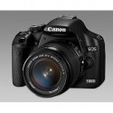 Nová digitální zrcadlovka Canon EOS 500D. 