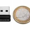 Bezdrátový adaptér je menší než euromince