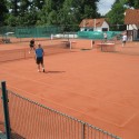 Tenisový areál v Uhříněvsi před zahájením turnaje